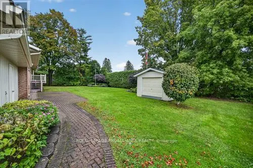 21 SUNSET DRIVE