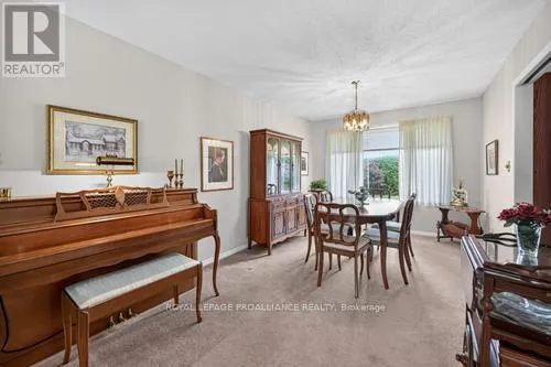 21 SUNSET DRIVE
