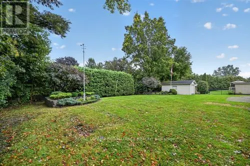 21 SUNSET DRIVE