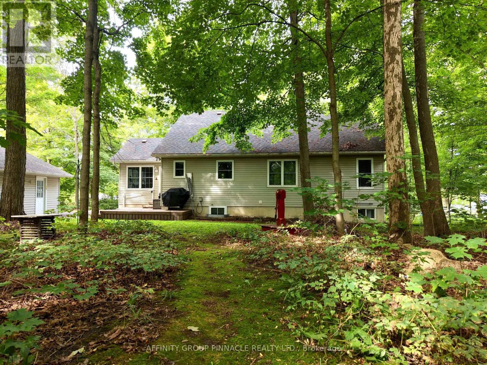 38 WESTVIEW DRIVE