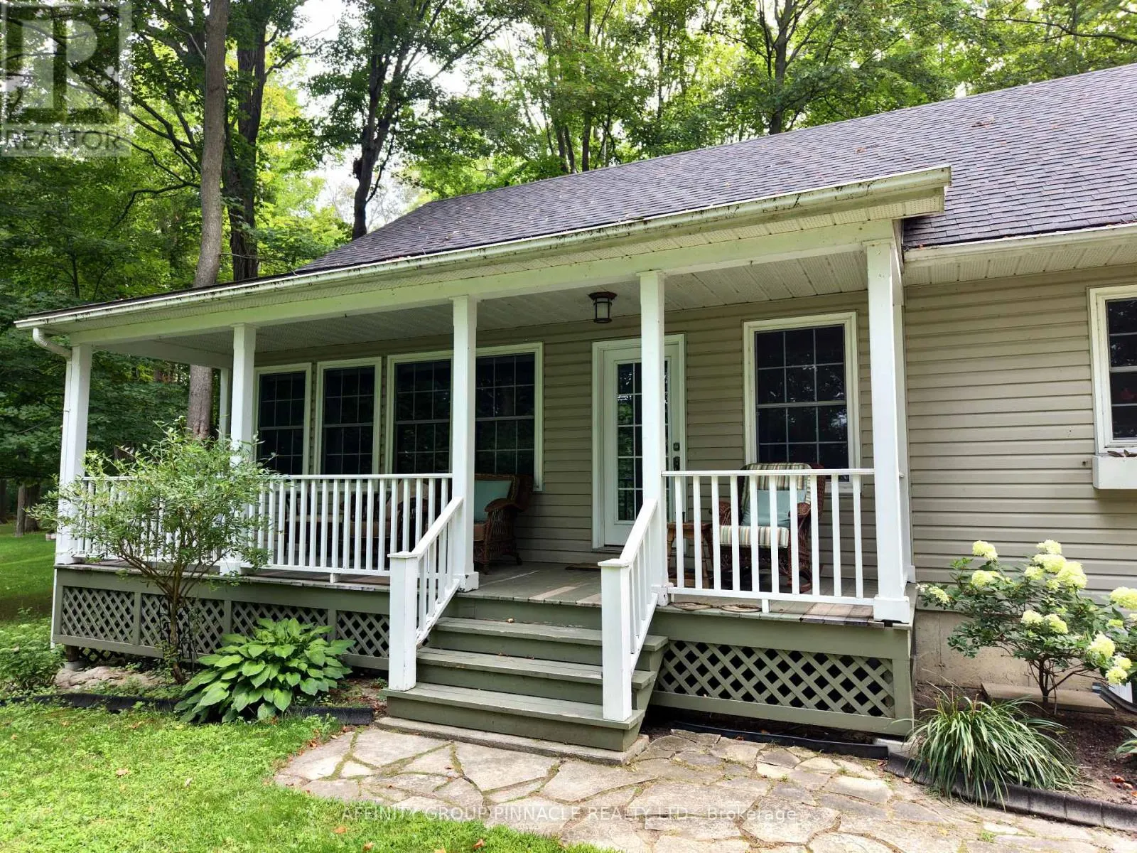 38 WESTVIEW DRIVE