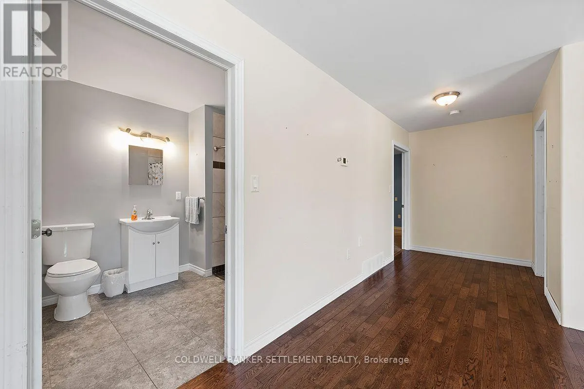 15 REDPATH LANE