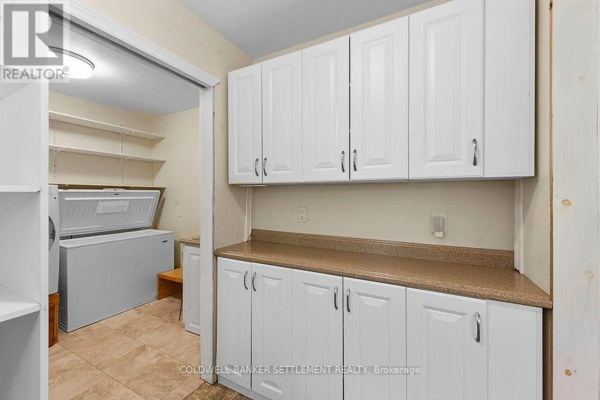 15 REDPATH LANE