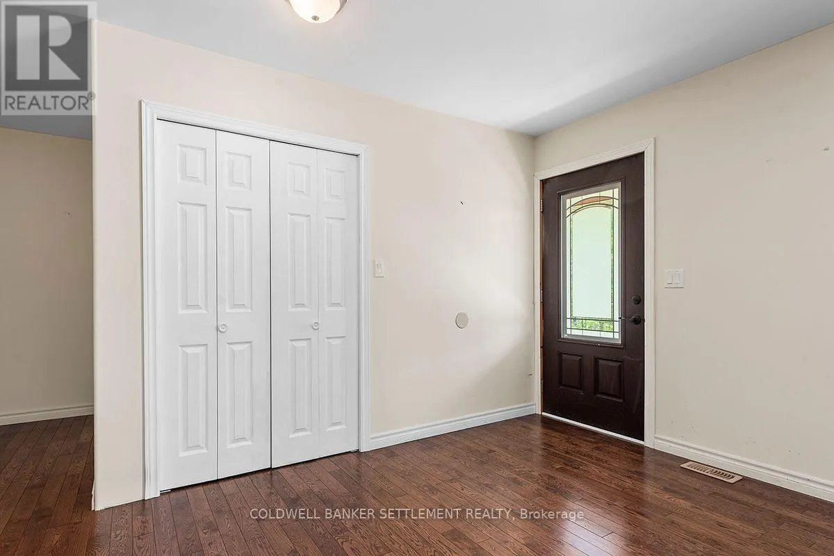 15 REDPATH LANE