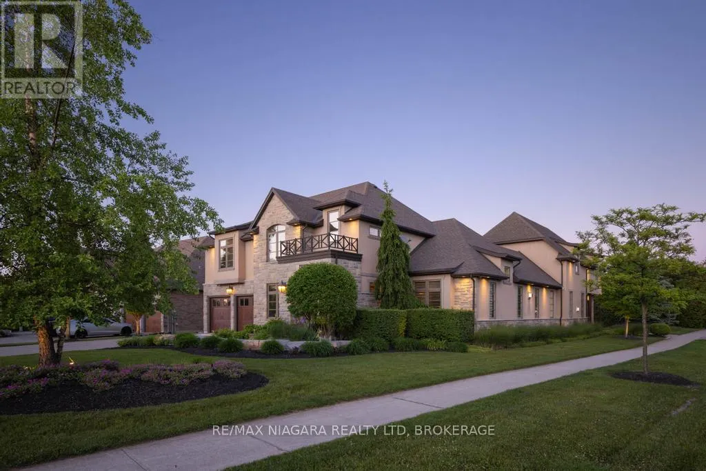 50 SANDALWOOD CRESCENT