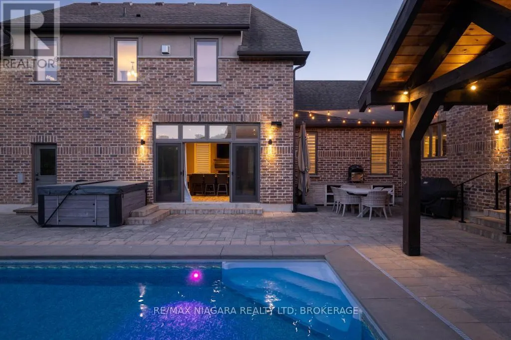 50 SANDALWOOD CRESCENT