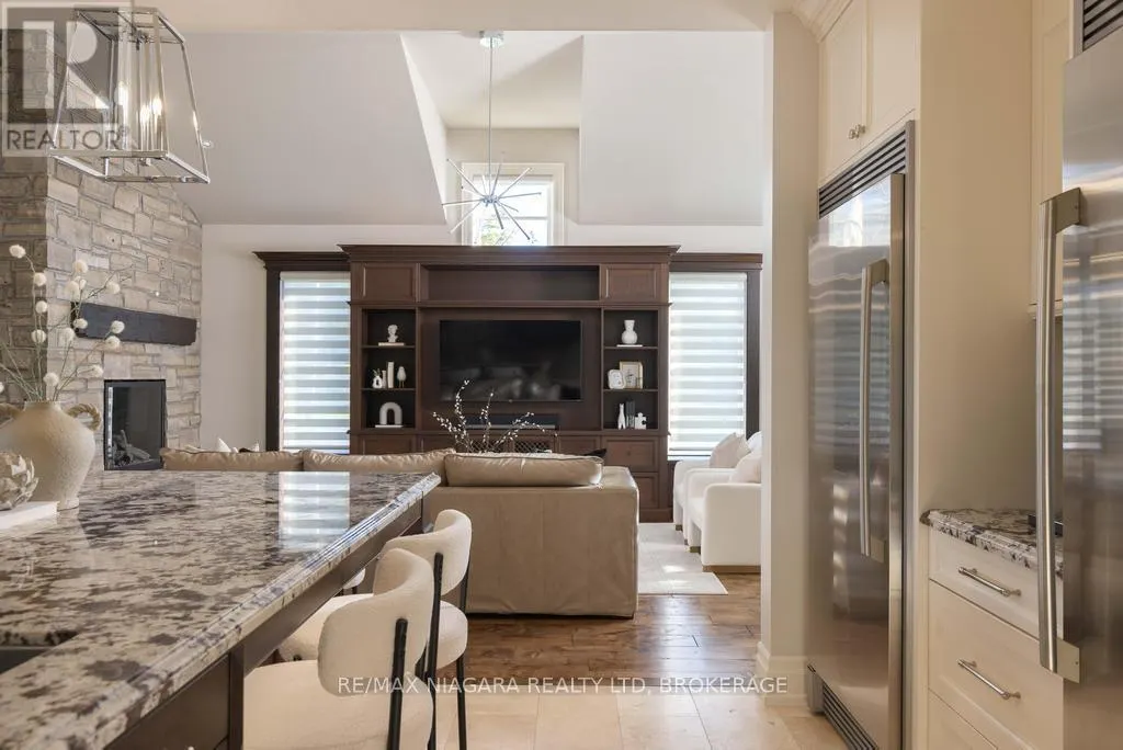 50 SANDALWOOD CRESCENT