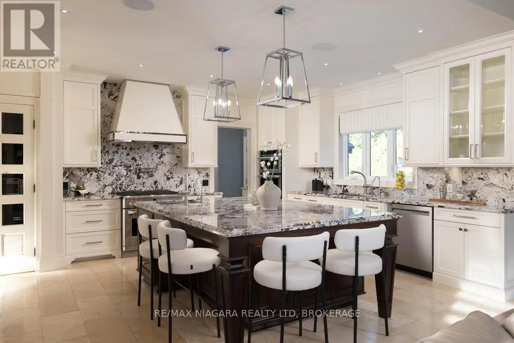 50 SANDALWOOD CRESCENT
