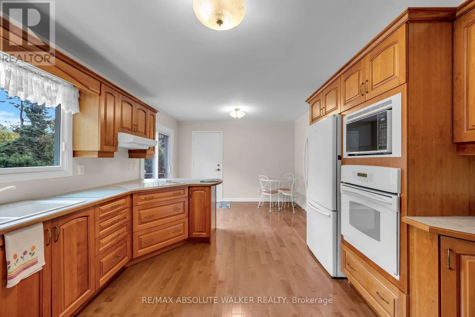 29 JONATHAN PACK STREET