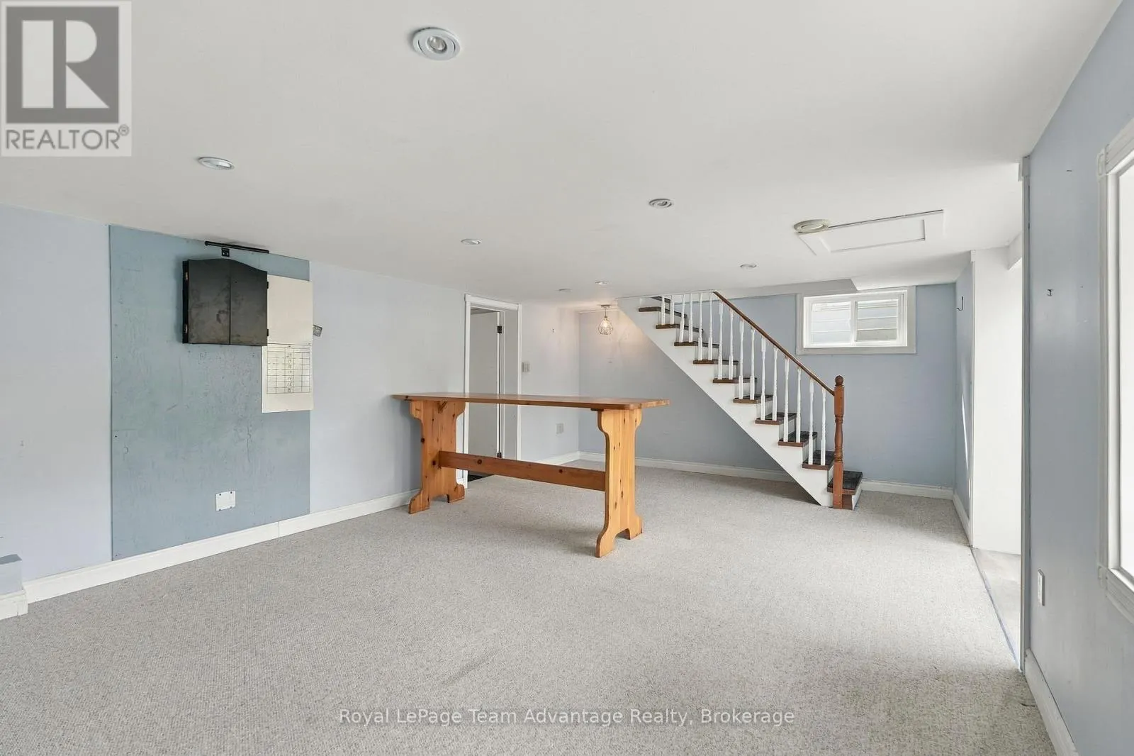55 HIGHLAND CRESCENT