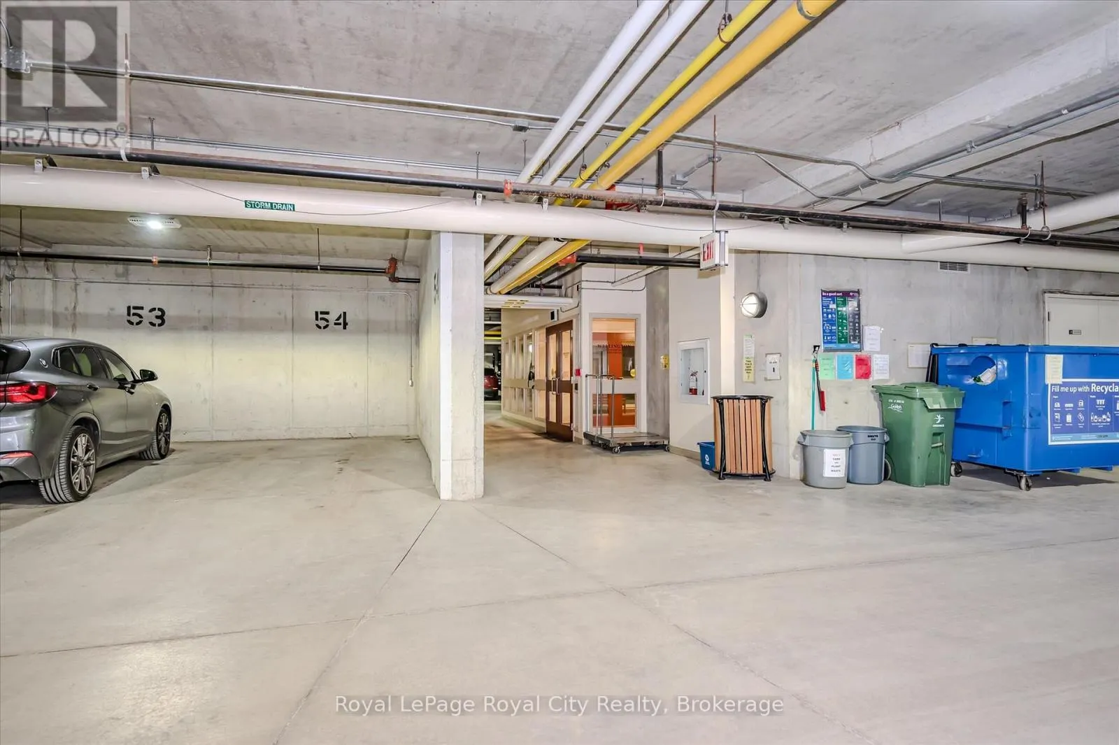 401 - 65 BAYBERRY DRIVE #401