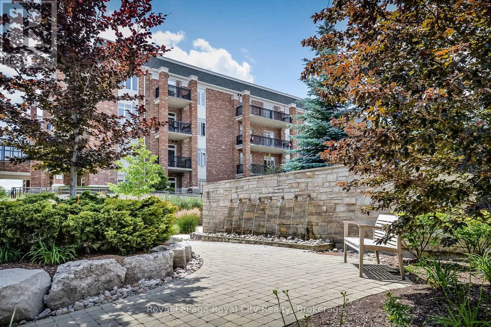 401 - 65 BAYBERRY DRIVE #401