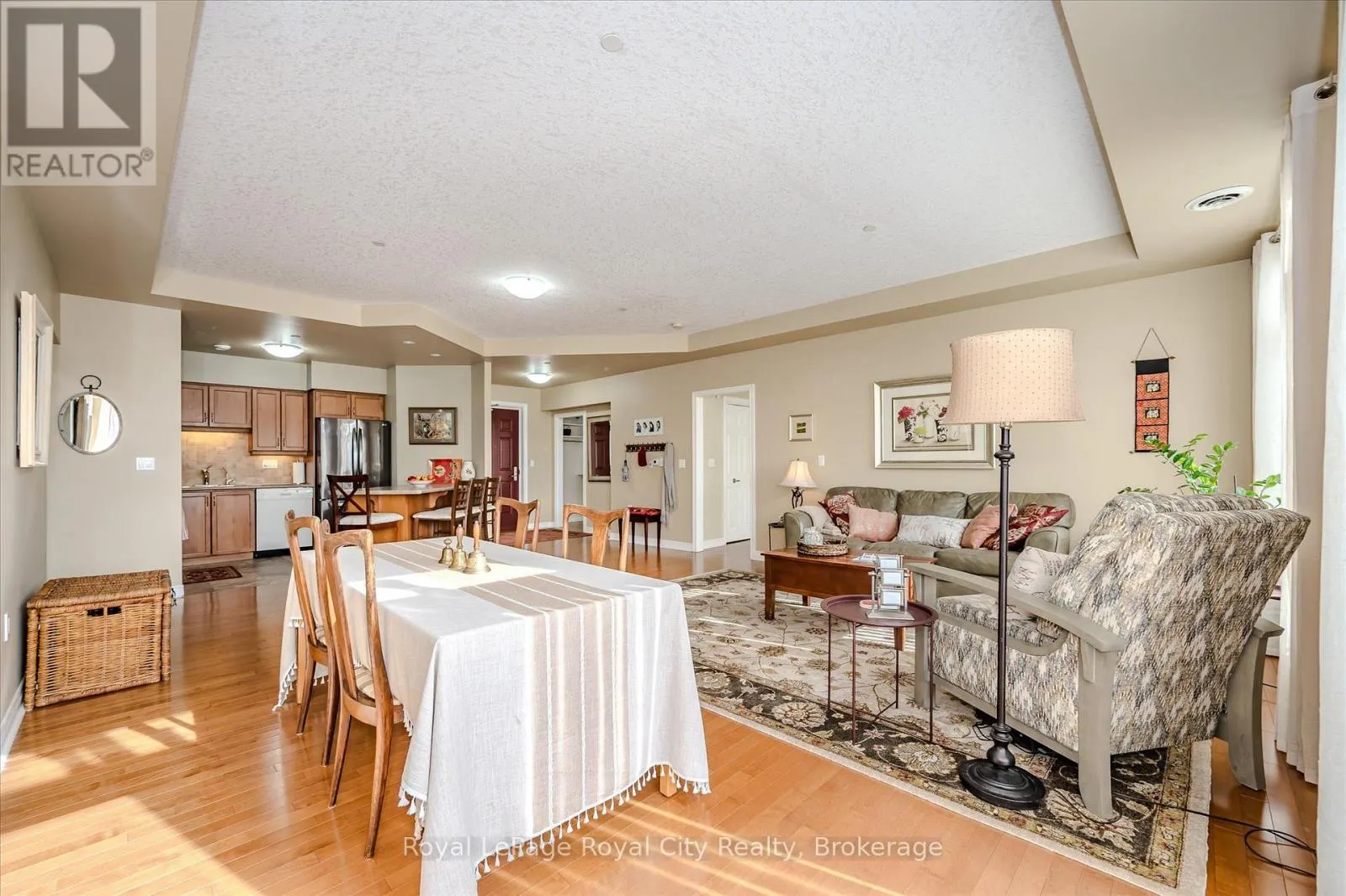 401 - 65 BAYBERRY DRIVE #401
