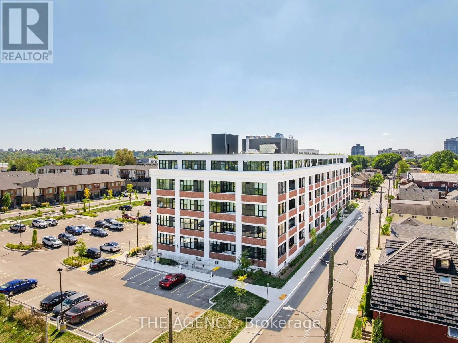 507 - 120 HURON STREET