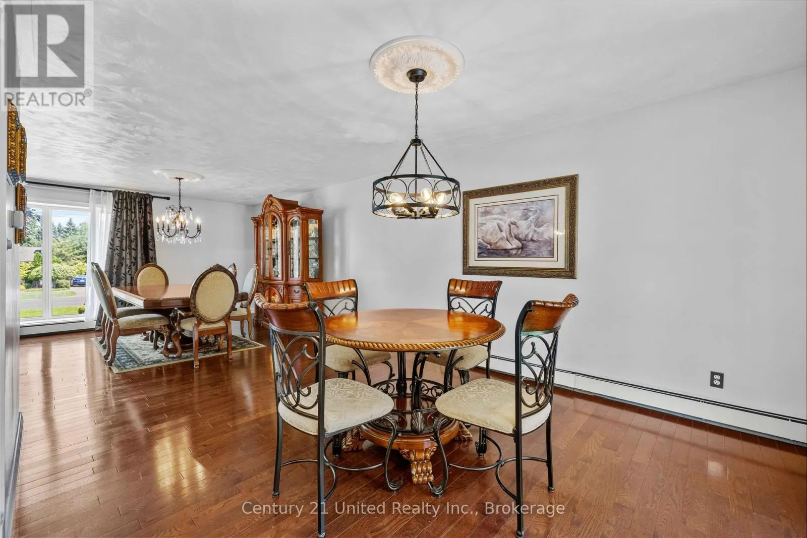214 HILLVIEW DRIVE