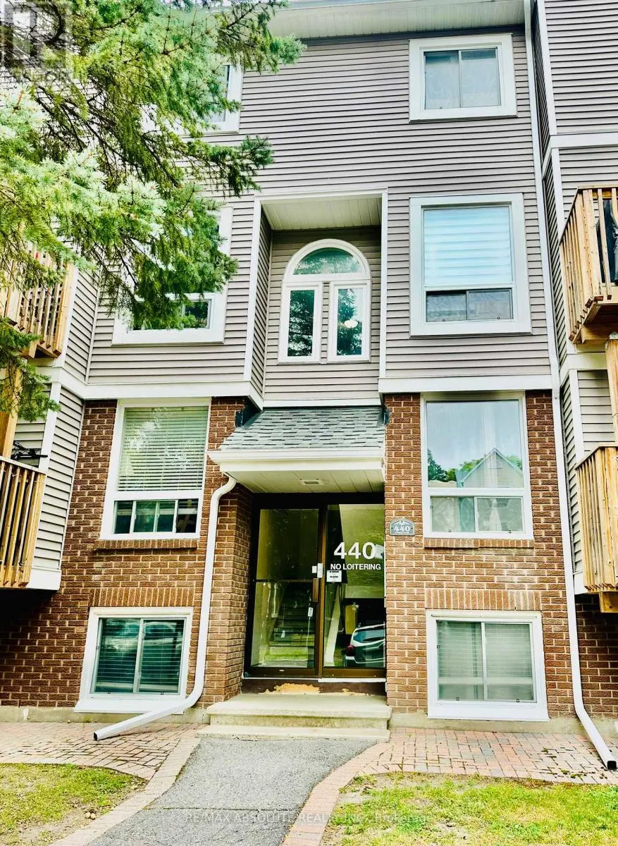 1 - 440 FENERTY COURT W