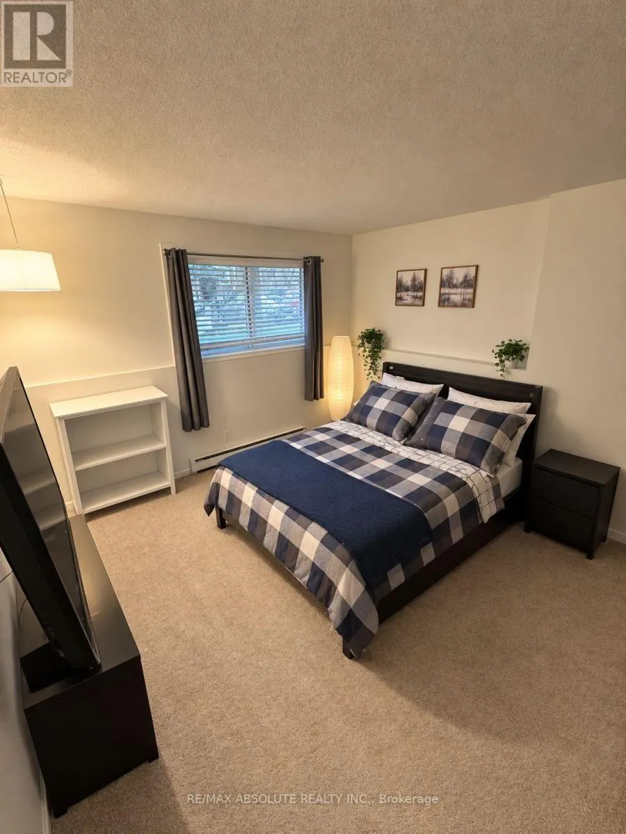 1 - 440 FENERTY COURT W