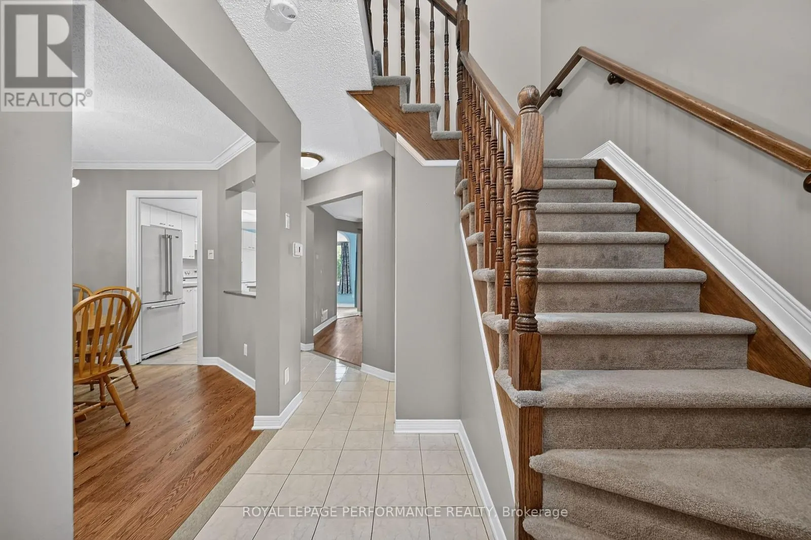 59 GRENADIER WAY