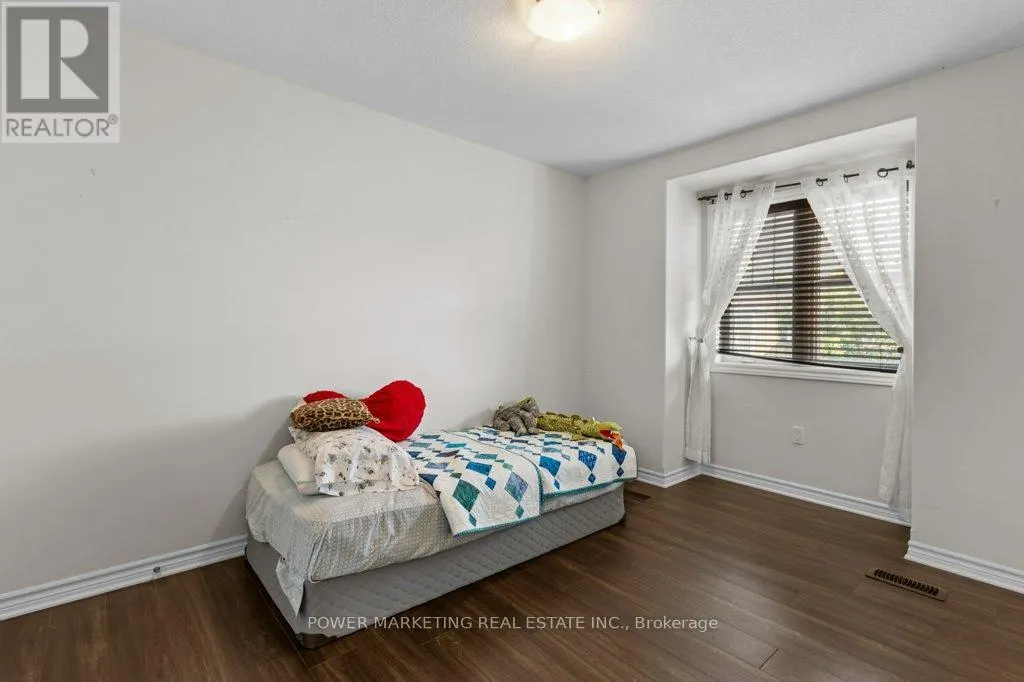 786 NEWMARKET LANE