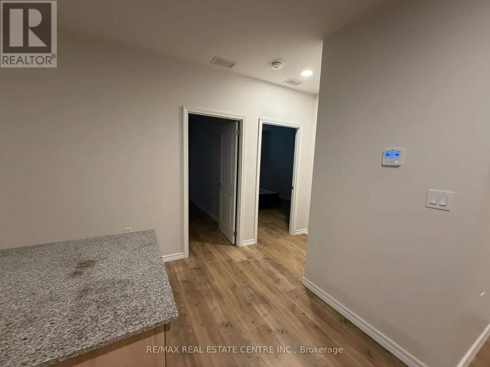 105A - 1098 PAISLEY ROAD