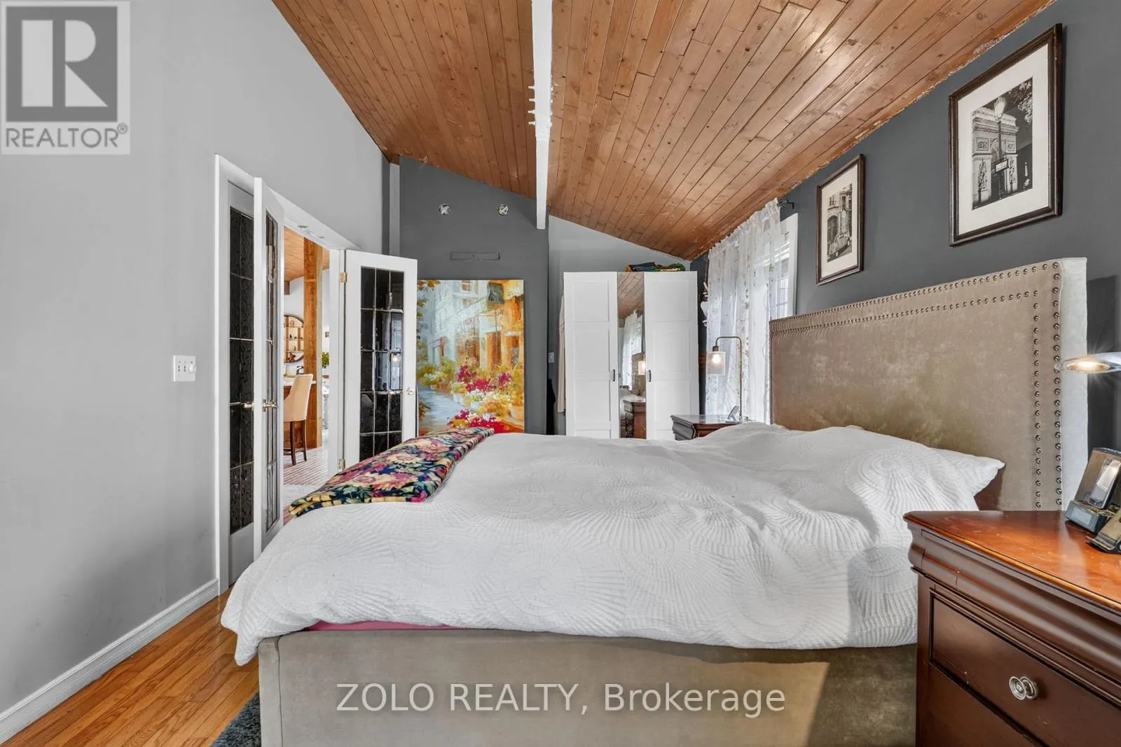 381 BEACHVIEW AVENUE