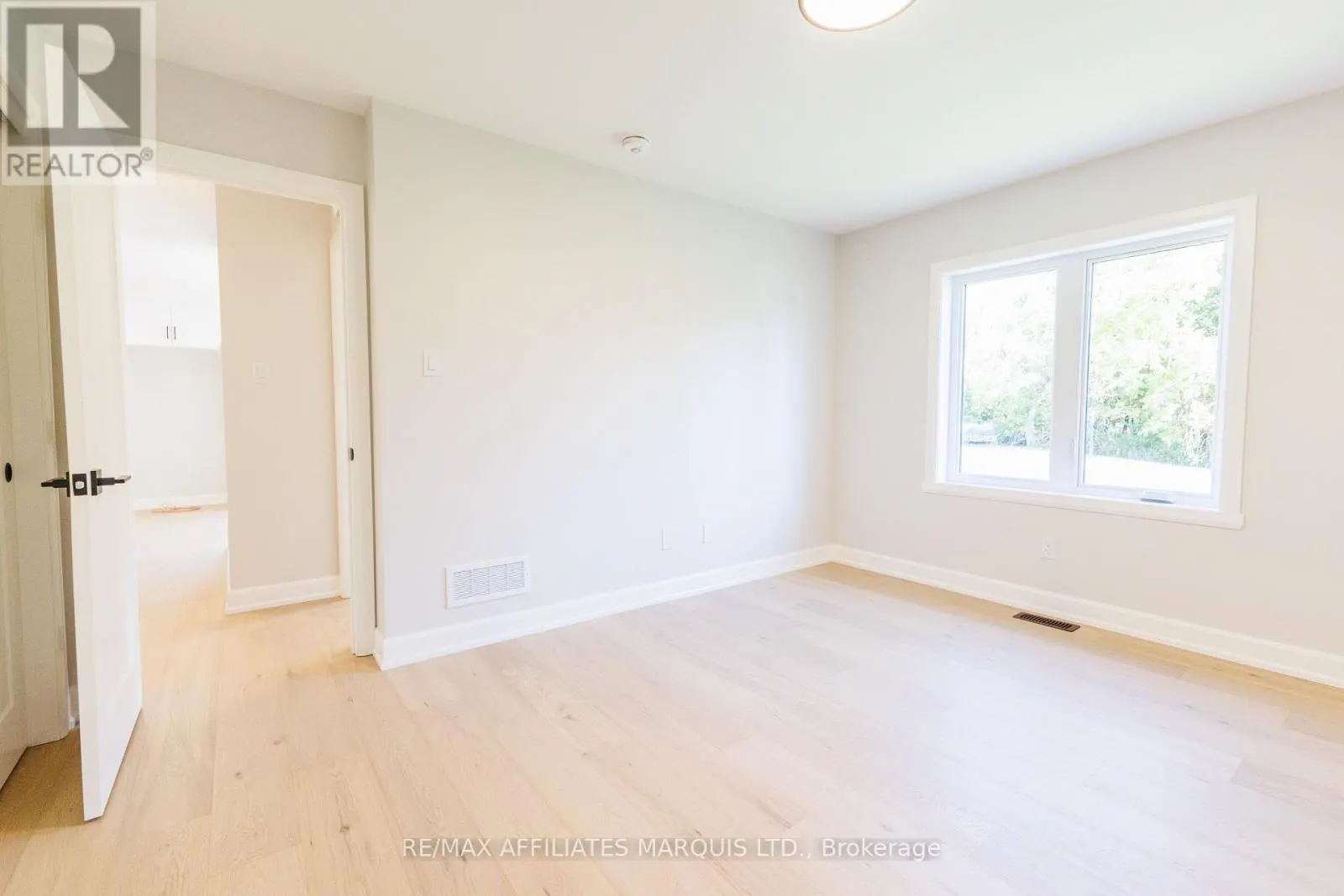 49 CLOVER LANE