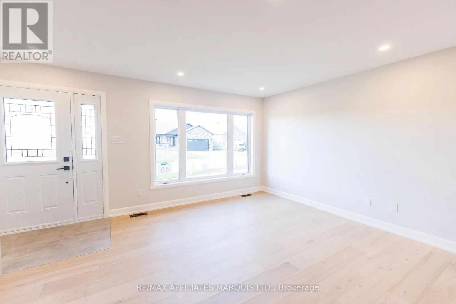 49 CLOVER LANE