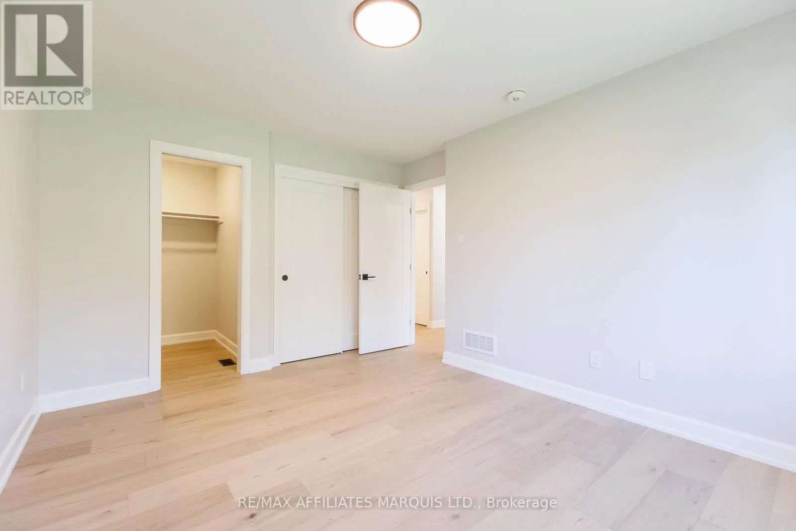 49 CLOVER LANE
