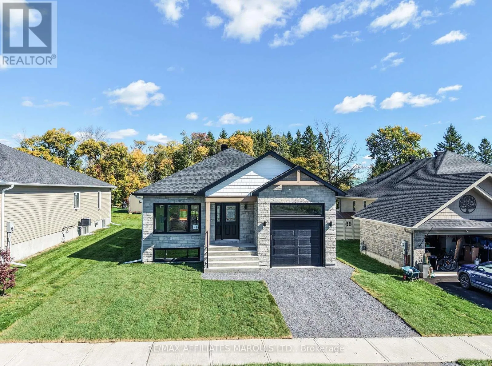 49 CLOVER LANE