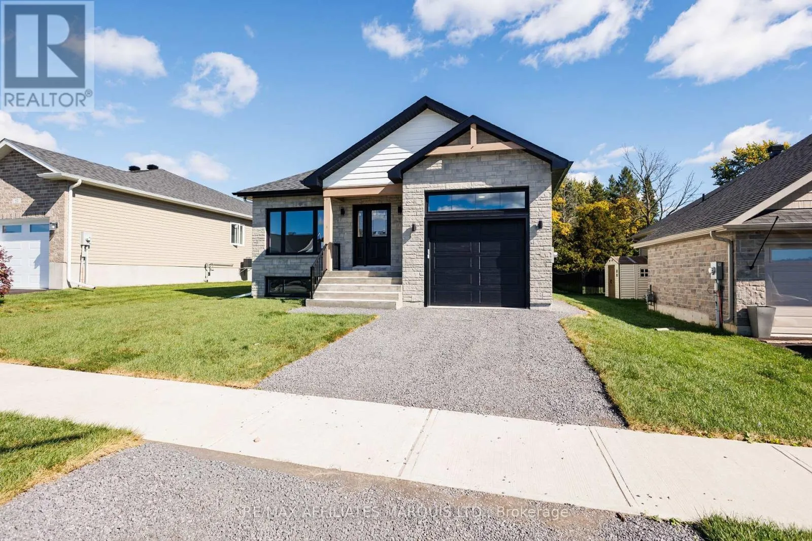 49 CLOVER LANE