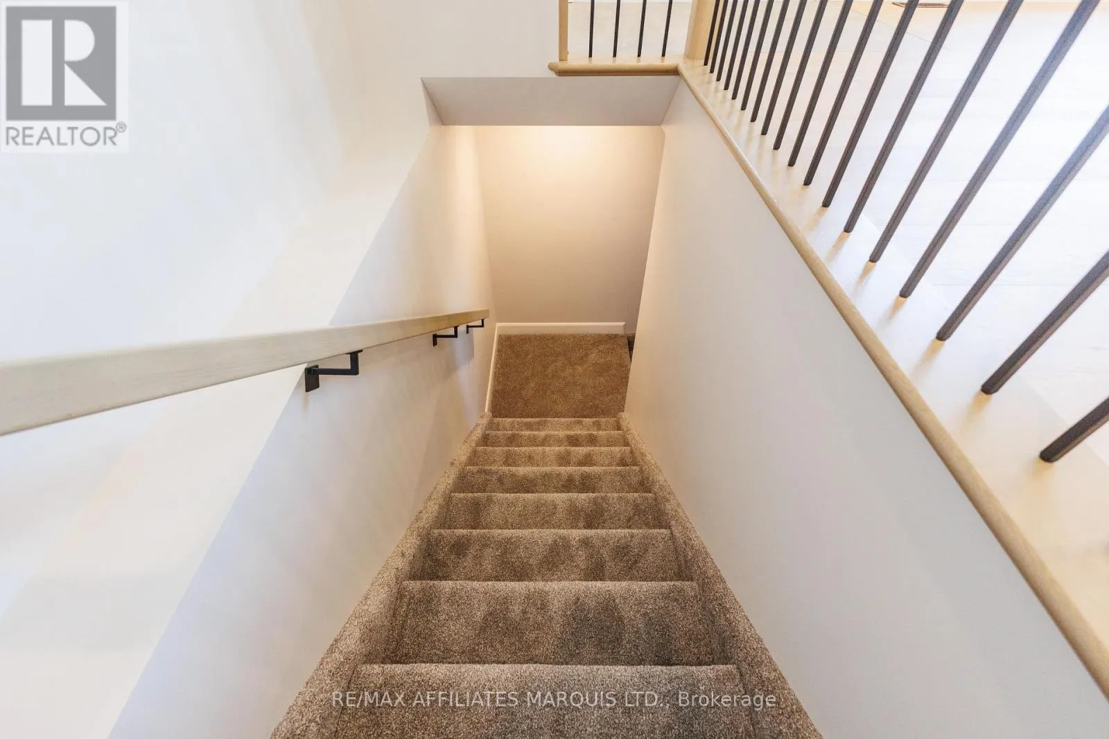 49 CLOVER LANE
