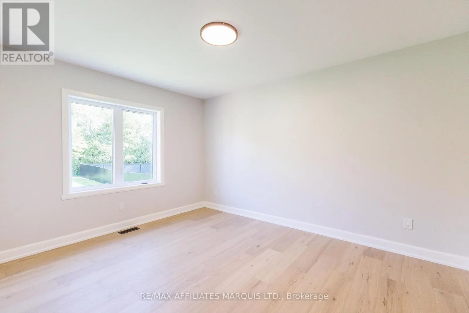 49 CLOVER LANE