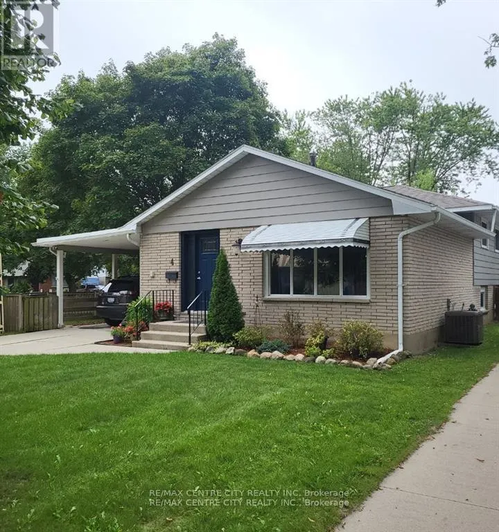 4 QUAIL PLACE