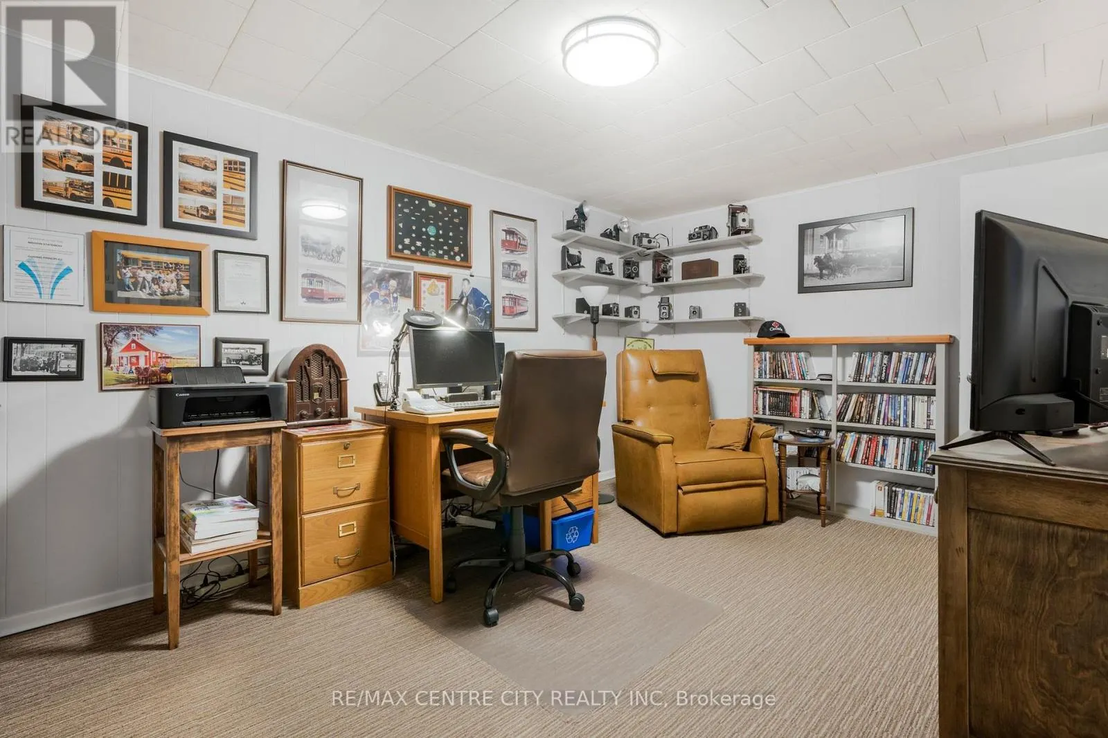 4 QUAIL PLACE