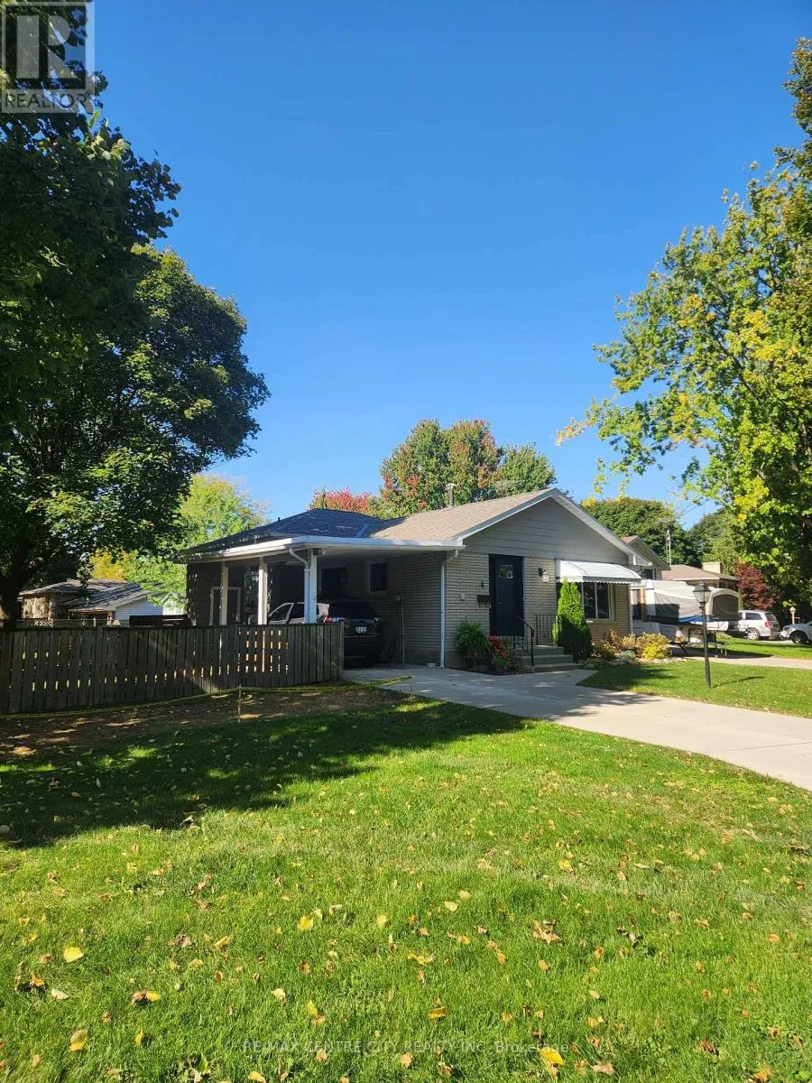 4 QUAIL PLACE