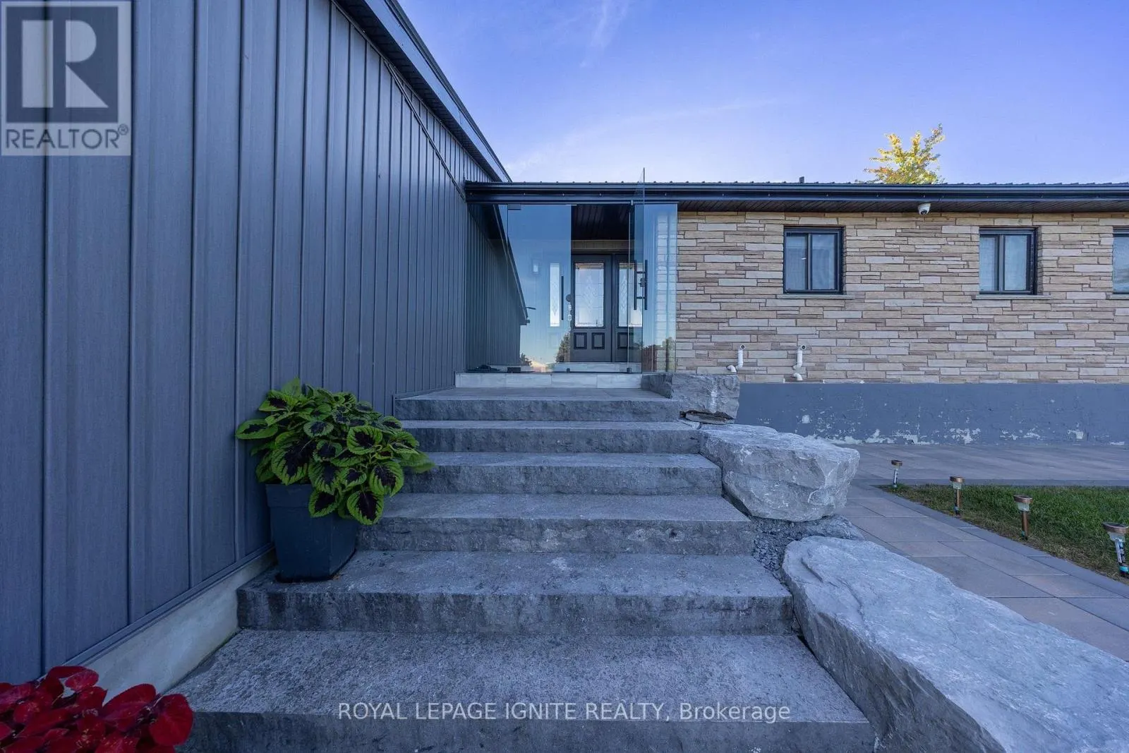 210 WASHBURN ISLAND ROAD