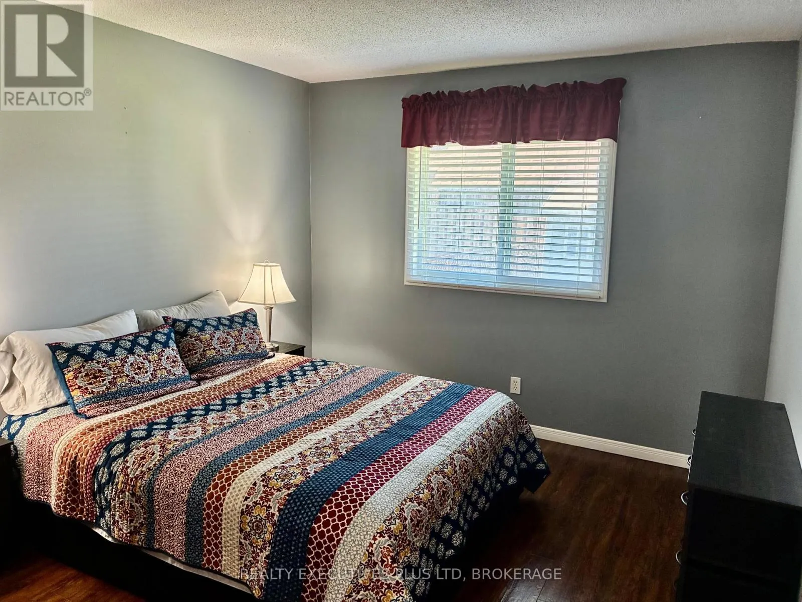 94 CARRIAGE ROAD