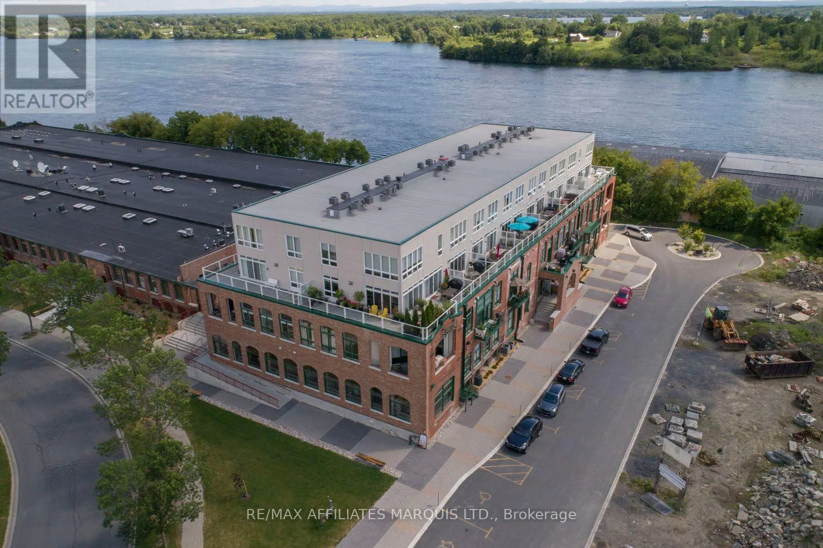 307 - 703 COTTON MILL STREET