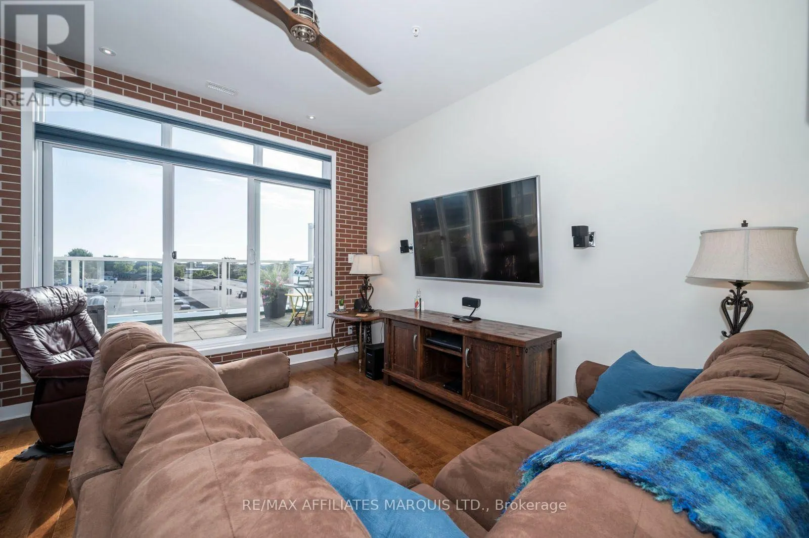 307 - 703 COTTON MILL STREET