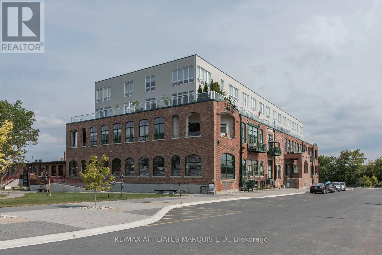 307 - 703 COTTON MILL STREET