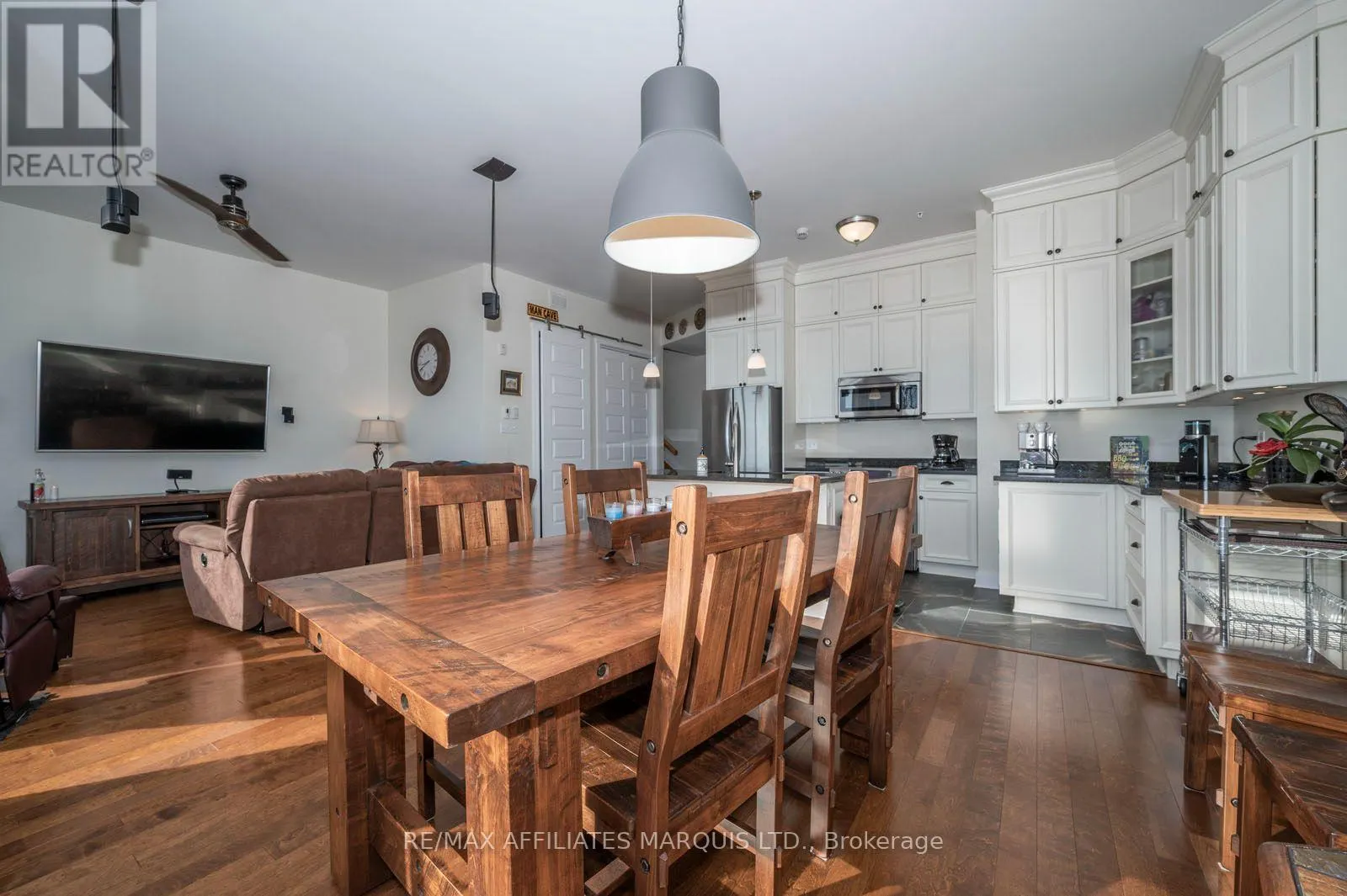 307 - 703 COTTON MILL STREET