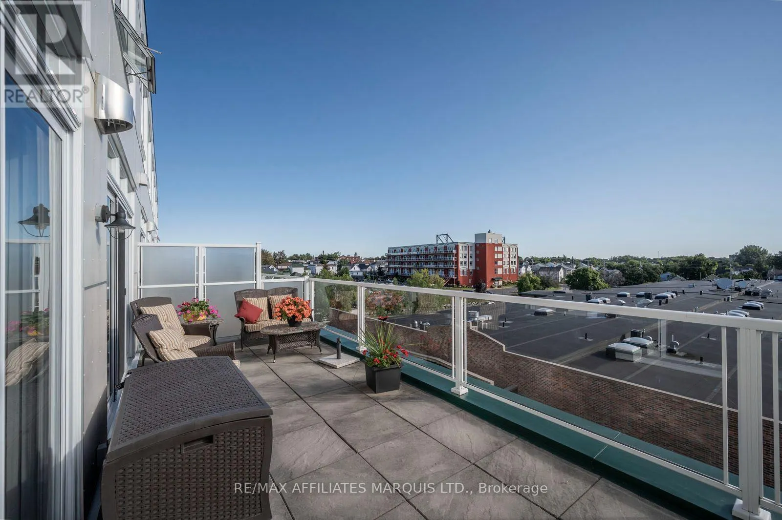 307 - 703 COTTON MILL STREET