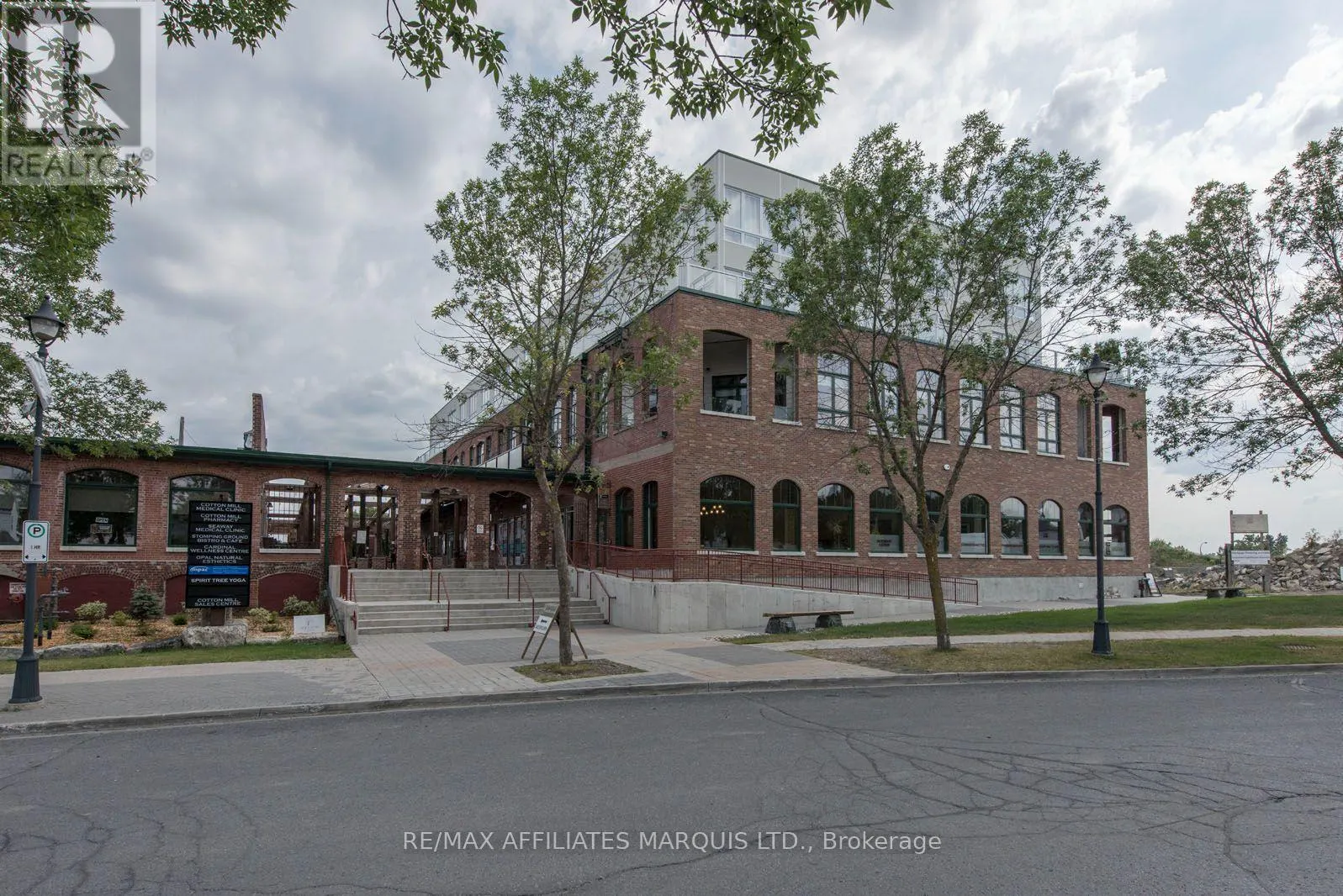 307 - 703 COTTON MILL STREET