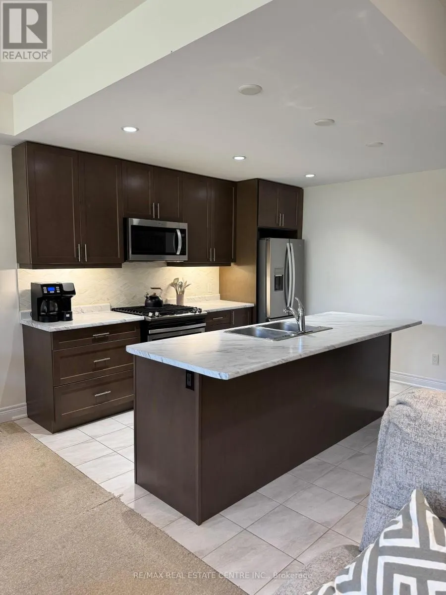 54 - 77 DIANA AVENUE