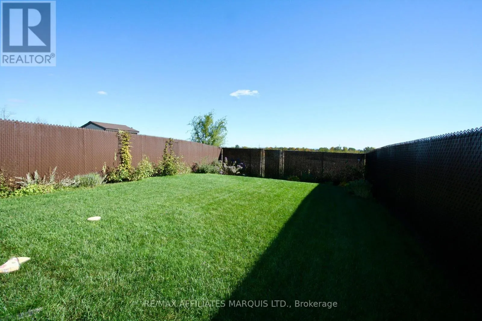 276 BELLWOOD DRIVE