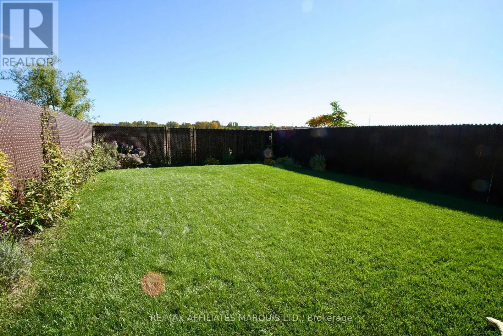 276 BELLWOOD DRIVE