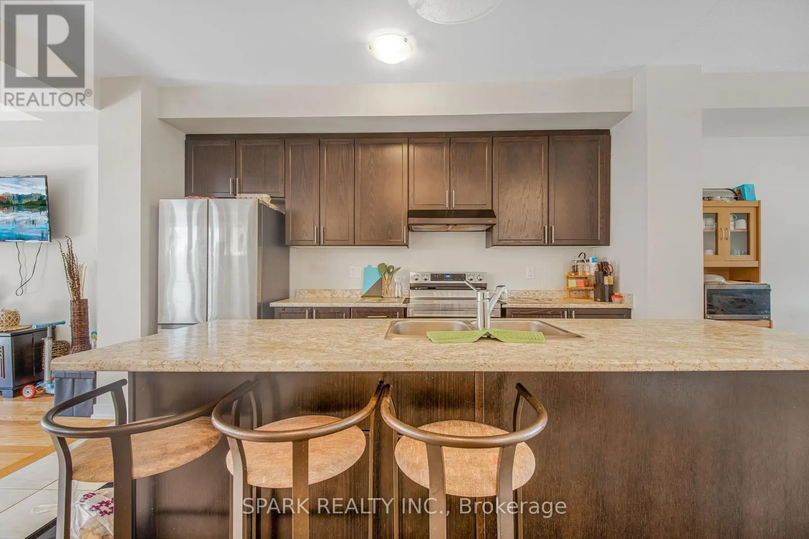 226 MELODY LANE