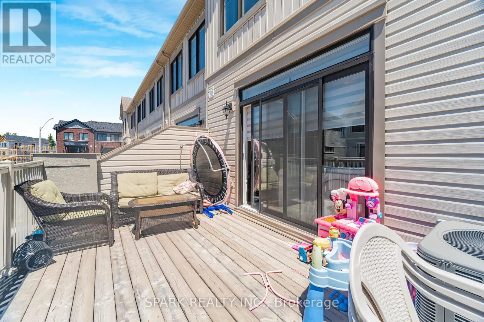 226 MELODY LANE