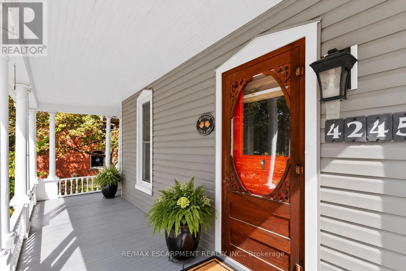 4245 WILLIAM STREET