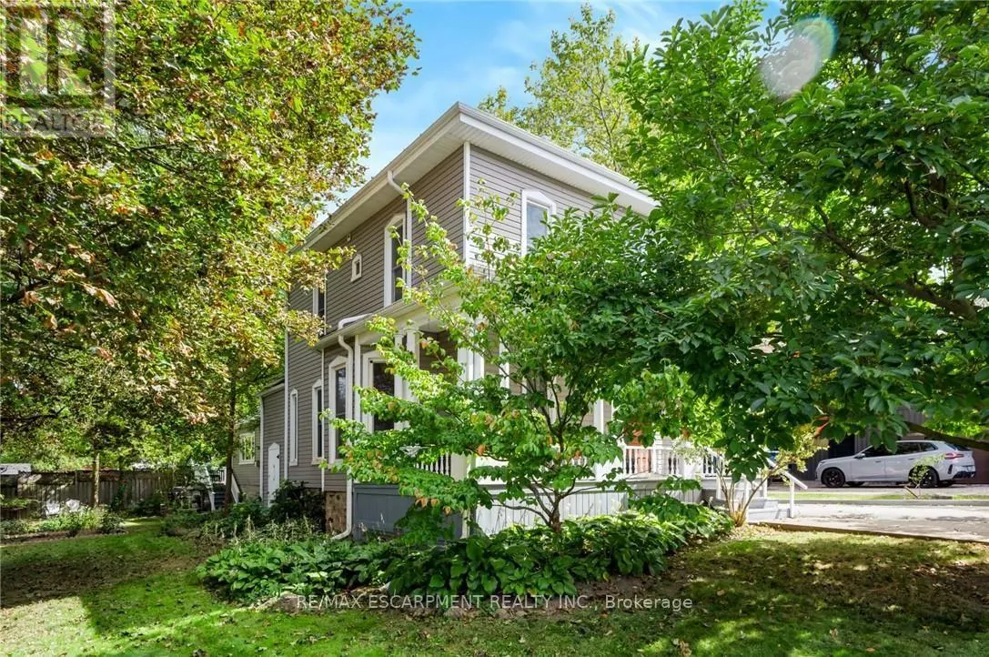 4245 WILLIAM STREET